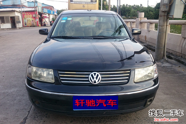 大众帕萨特领驭2003款1.8 GLi 手动