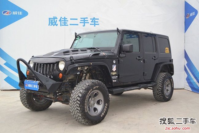 Jeep牧马人四门版2012款3.6L 撒哈拉