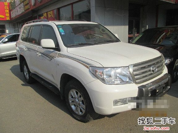 丰田兰德酷路泽2010款4.0L VX