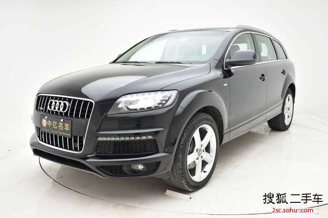 奥迪Q72015款35 TDI 卓越版