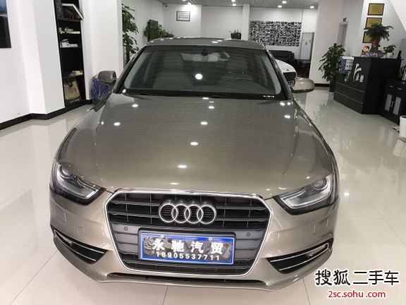 奥迪A4L2013款35 TFSI 自动舒适型