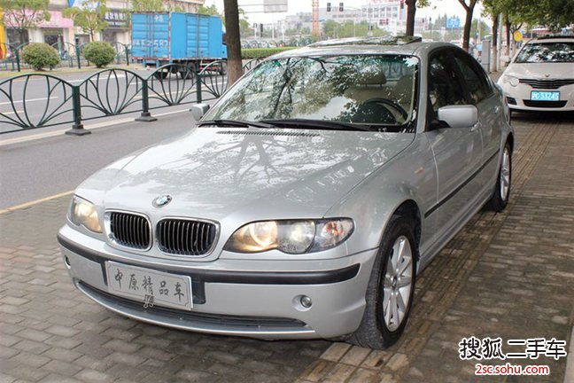 宝马3系2004款325i