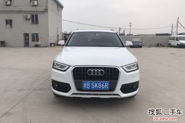 奥迪Q32012款40TFSI 运动型