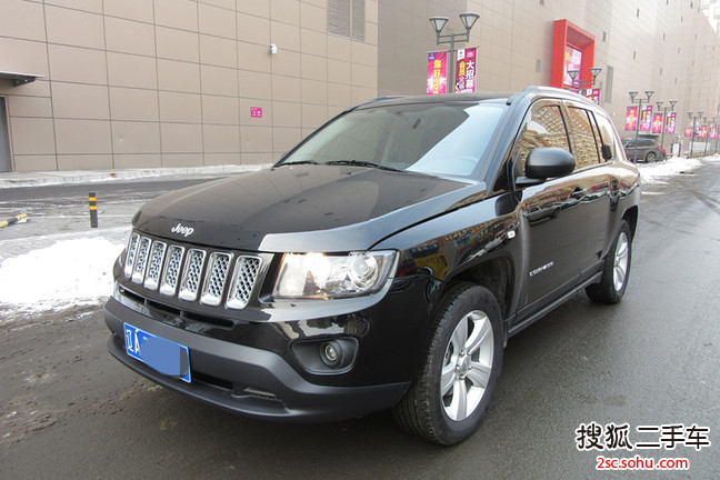 Jeep指南者2014款改款 2.0L 两驱精英版