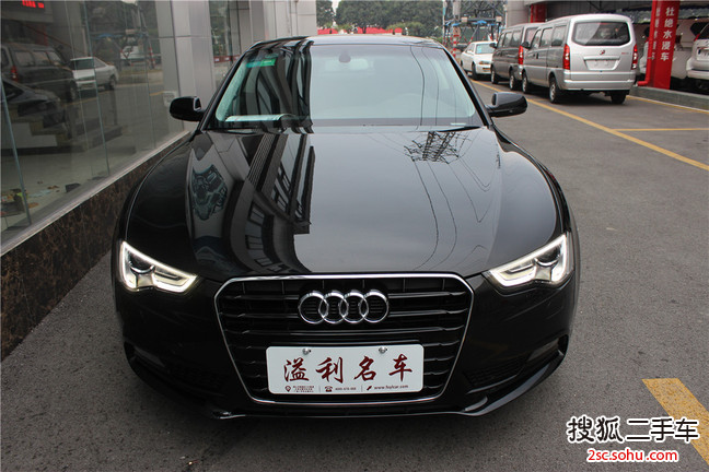 奥迪A5双门2013款40 TFSI