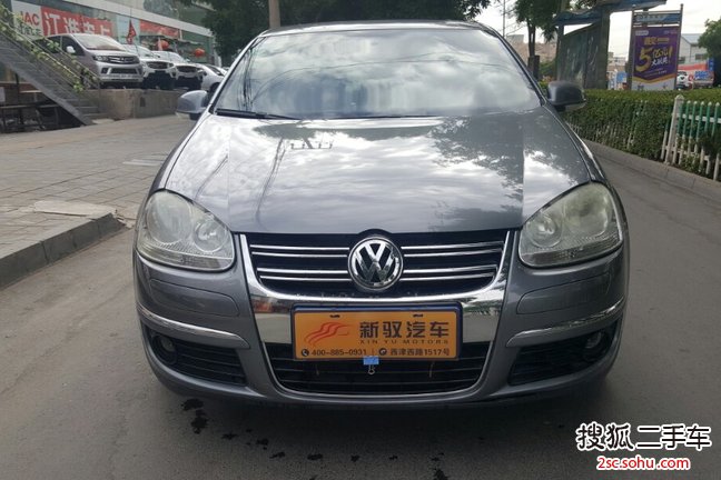 大众速腾2010款1.4TSI 自动豪华型