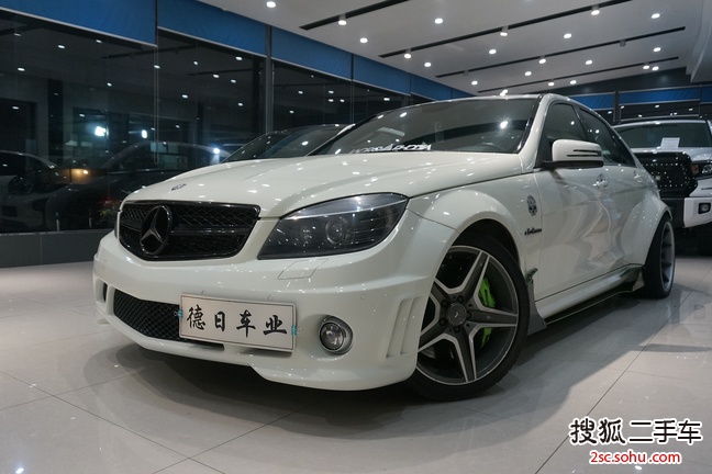 奔驰C级AMG2010款C63 AMG 动感型增强版