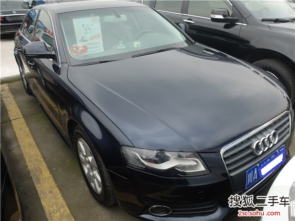 奥迪A4L2010款2.0TFSI 豪华型