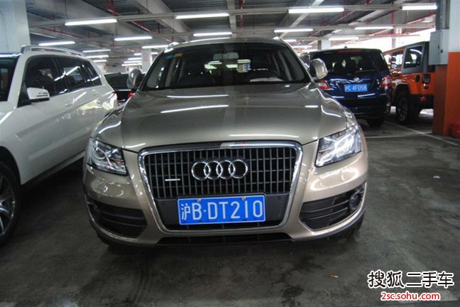 奥迪Q52012款2.0TFSI 技术型