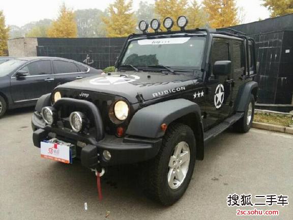 Jeep牧马人四门版2009款3.8L 撒哈拉