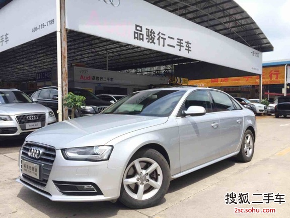 奥迪A4L2013款35 TFSI 自动舒适型