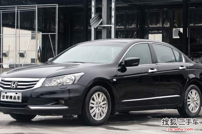 本田雅阁2013款2.0L PE