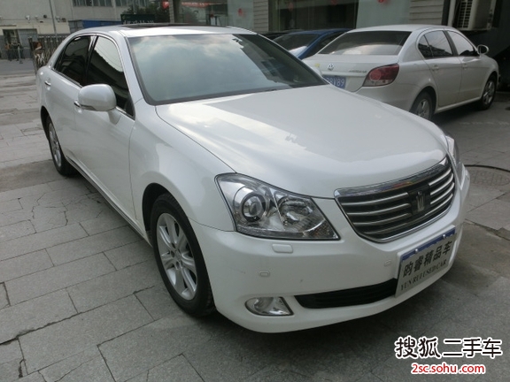 丰田皇冠2010款3.0L Royal Saloon 