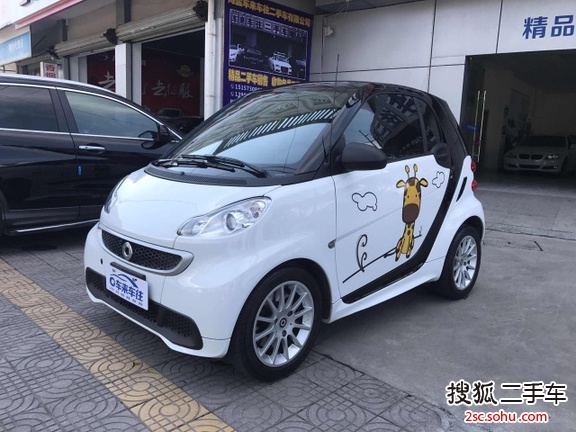 smartfortwo2015款1.0T 炫闪特别版