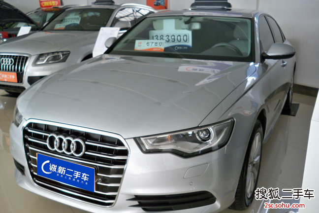 奥迪A6L2012款TFSI 标准型(2.0T)