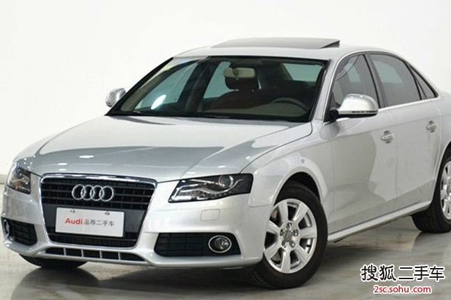 奥迪A4L2011款2.0TFSI 标准型