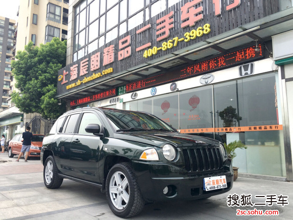 Jeep指南者2010款2.4L 运动版