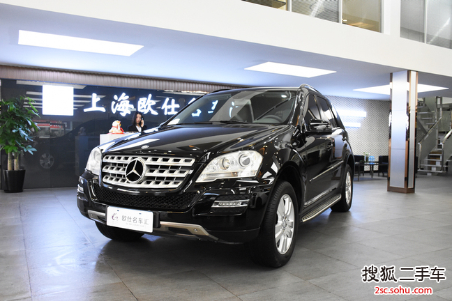 奔驰M级2010款ML300 4MATIC