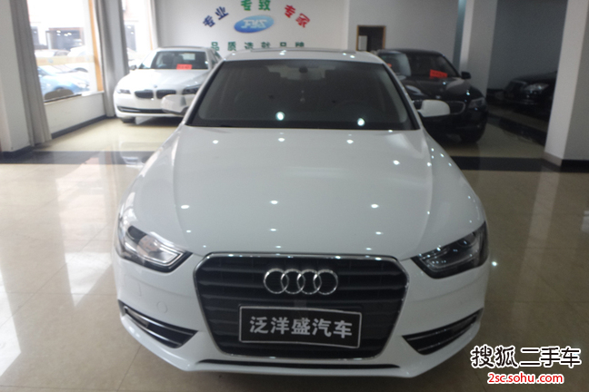 奥迪A4L2013款35 TFSI 自动舒适型