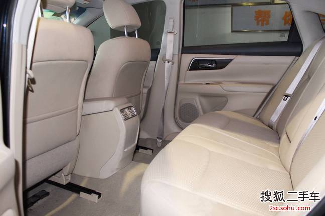 ղ20132.0L XEʱа