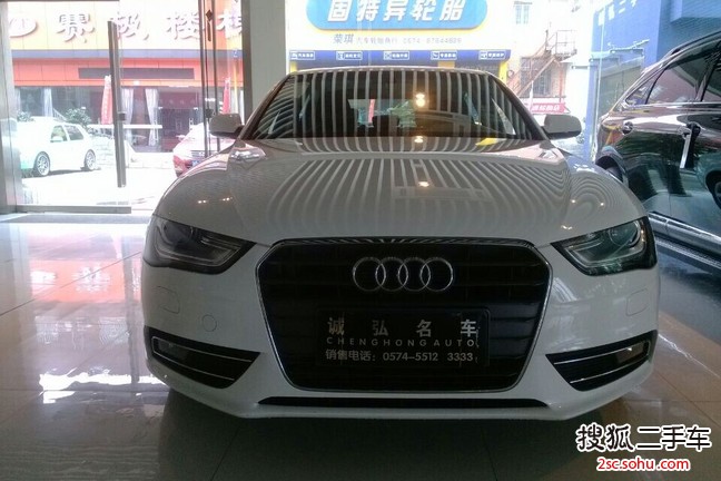 奥迪A4L2013款35 TFSI(2.0T)自动舒适型