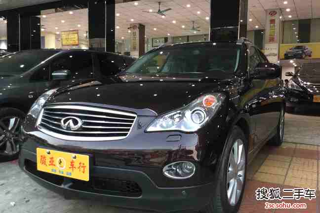 英菲尼迪QX502010款EX25 2.5L 优雅版