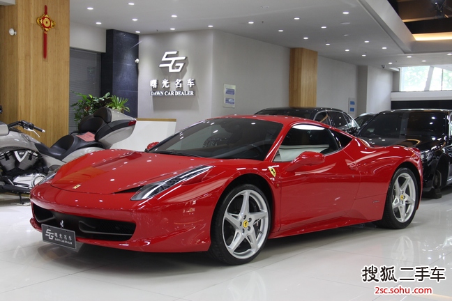 法拉利4582011款4.5L Italia