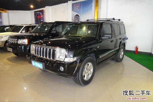 Jeep指挥官2008款4.7L