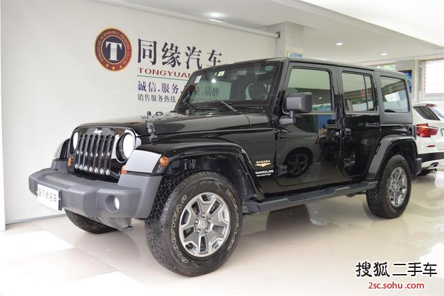 Jeep牧马人四门版2013款3.6L 撒哈拉