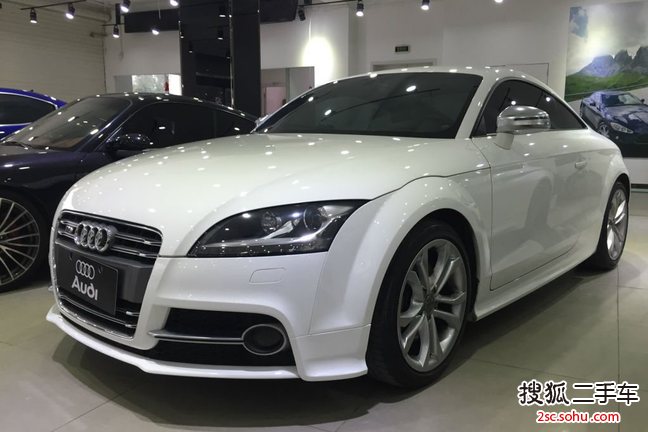 奥迪TTS2013款TTS Roadster 2.0TFSI quattro