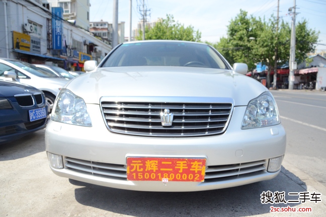 丰田皇冠2005款3.0L Royal