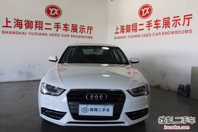 奥迪A4L2013款35 TFSI 自动标准型