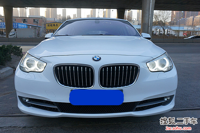 宝马5系GT2010款535i GT豪华型