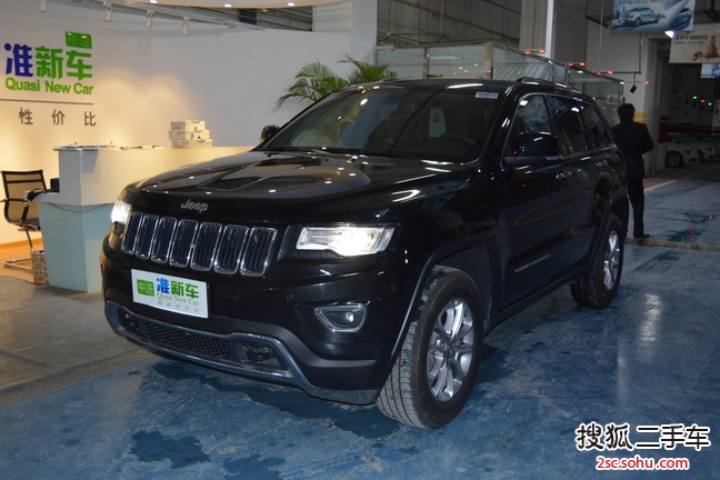 Jeep大切诺基2014款3.6L 手自一体 精英导航版