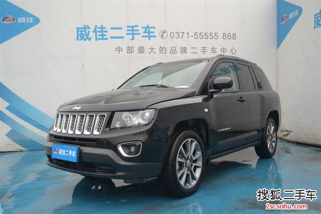 Jeep指南者2014款改款 2.4L 四驱豪华版