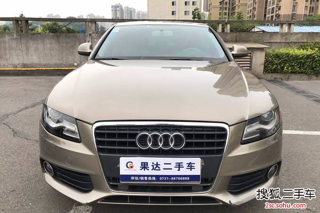 奥迪A4L2011款2.0TFSI 舒适型