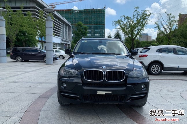 宝马X62008款xDrive35i