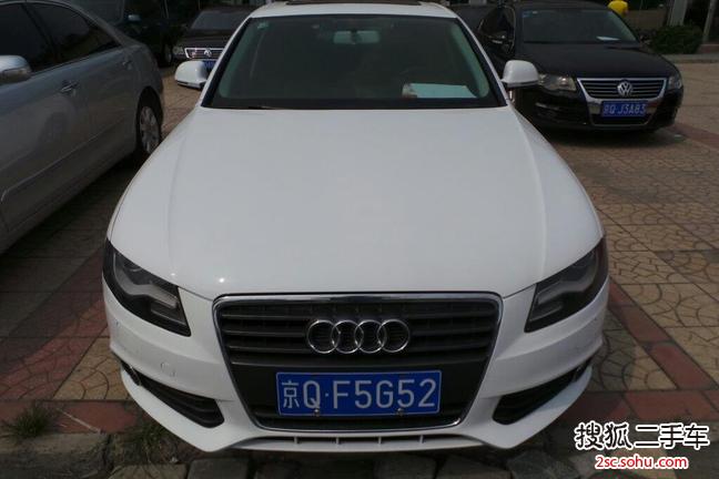 奥迪A4L2011款2.0TFSI 舒适型