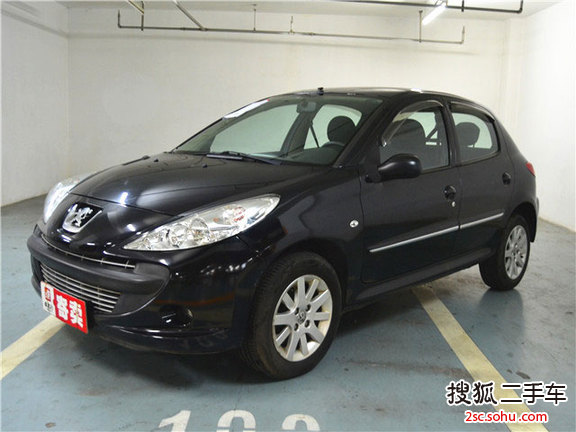 标致207两厢2010款1.4L 手动 品乐版