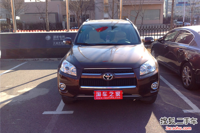 丰田RAV42012款炫装版 2.0L 自动四驱 