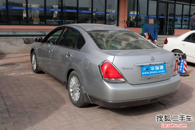 济南-日产天籁2005款230 jm v6