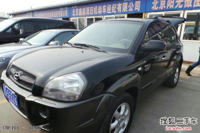 现代途胜2005款2.7L 自动四驱