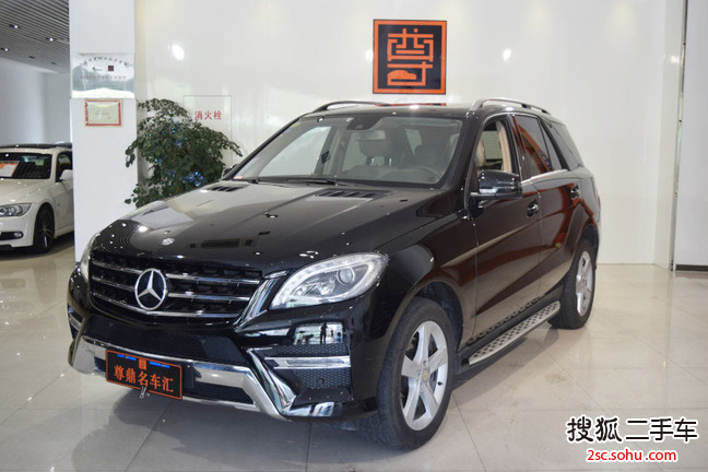 奔驰M级2014款ML320 4MATIC