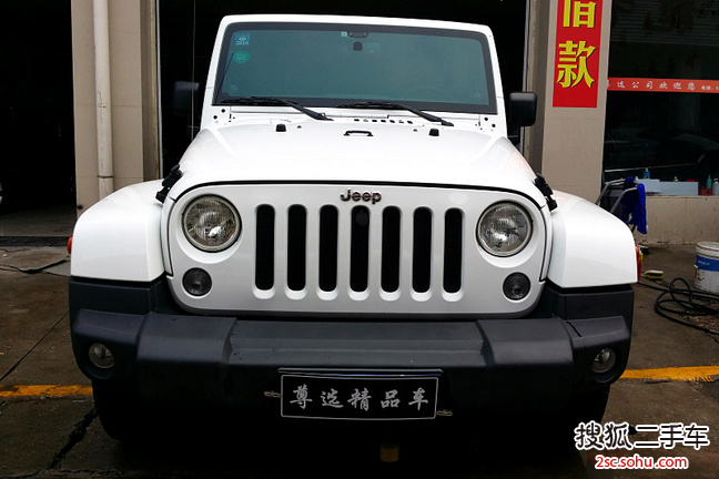 Jeep牧马人两门版2013款3.6L 撒哈拉