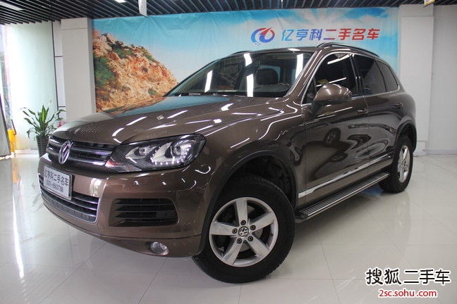 大众途锐2011款3.0TSI V6 舒适型 