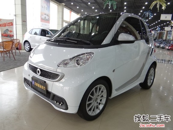 smartfortwo2015款1.0 MHD 新年特别版