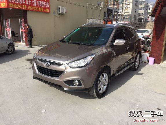 现代ix352012款2.0L 自动两驱精英版GLS 