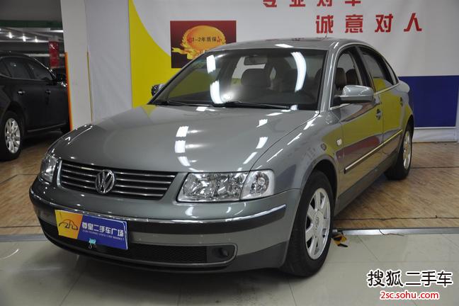 大众帕萨特领驭2004款1.8T 天窗舒适型手动