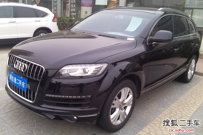 奥迪Q72011款3.0TFSI 舒适型(L)