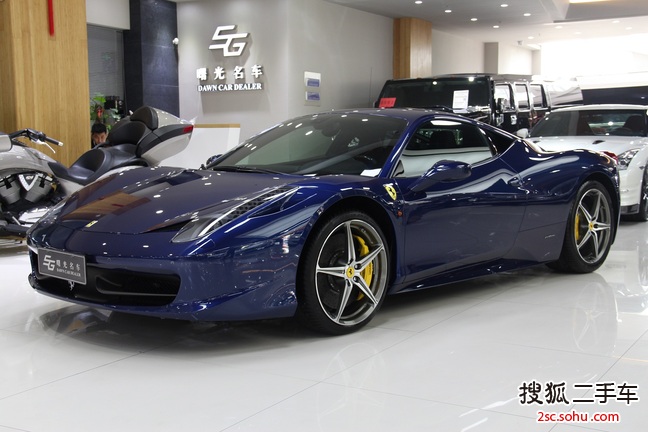 法拉利4582011款4.5L Italia